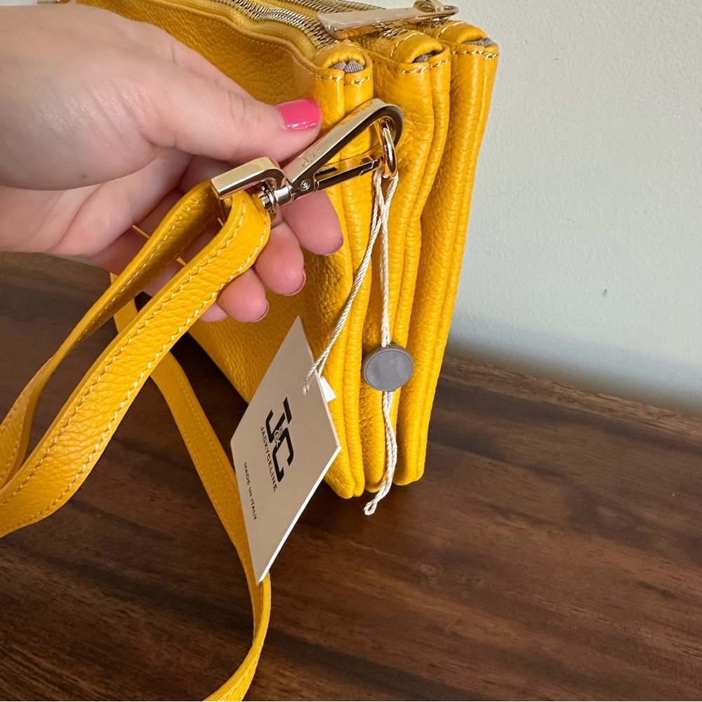 Italian JackyCeline Yellow Leather Crossbody Bag. Leather. Made in Italy. - Picture 9 of 10
